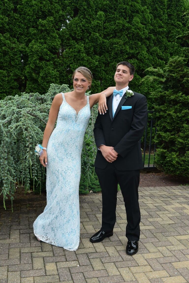 Amanda’s senior prom (: