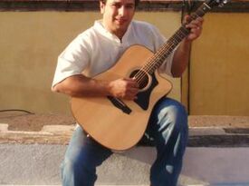 Bobby Tunes - Singer Guitarist - San Diego, CA - Hero Gallery 1