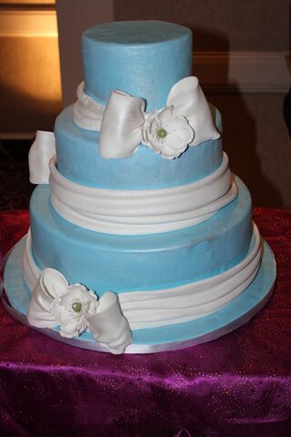 Spinelli's Pasta & Pastry Shop | Wedding Cakes - Lynnfield, MA