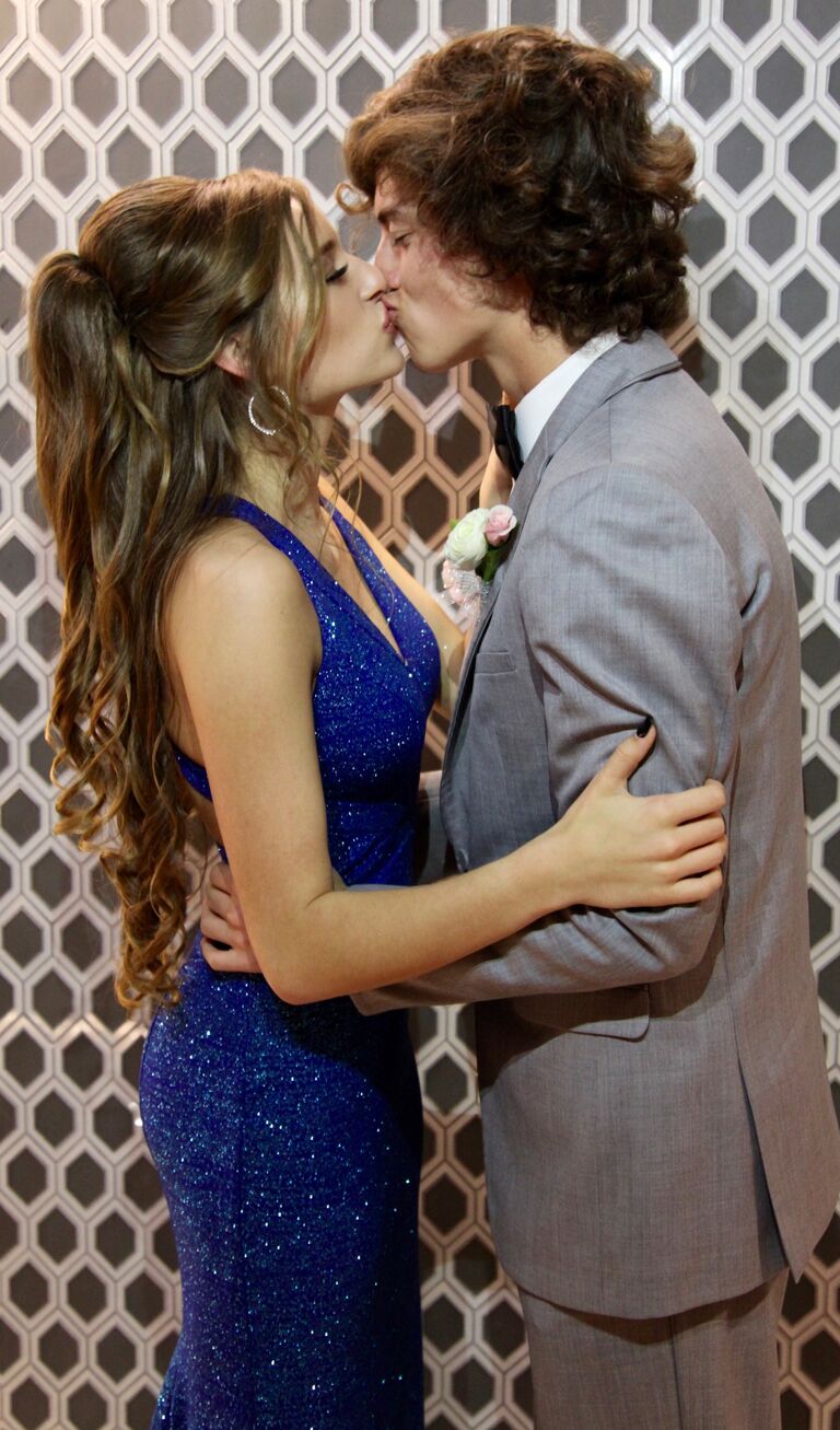 SENIOR PROM