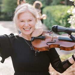 Sharon-Violinist/Fiddler & Vocalist, profile image