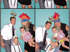 CheesyMugs LIVE Action Photo Booth - Photo Booth - Tualatin, OR - Hero Gallery 2