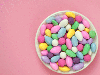 A colorful assortment of Jordan almonds in a bowl. 