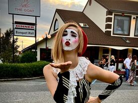 Nola Bunny Productions Corporate Entertainment - Circus Performer - Clifton, NJ - Hero Gallery 2