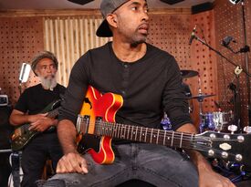 Jamaican Guitarist - Robert "Dubwise" Browne - Guitarist - Pompano Beach, FL - Hero Gallery 2