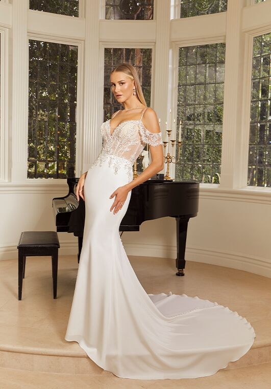 green emerald velvet dress Size 8 Casablanca LE110 Portia Ivory/Nude Gown main image 0