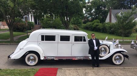 Blue Water, by Limousine from South Coast Limousines