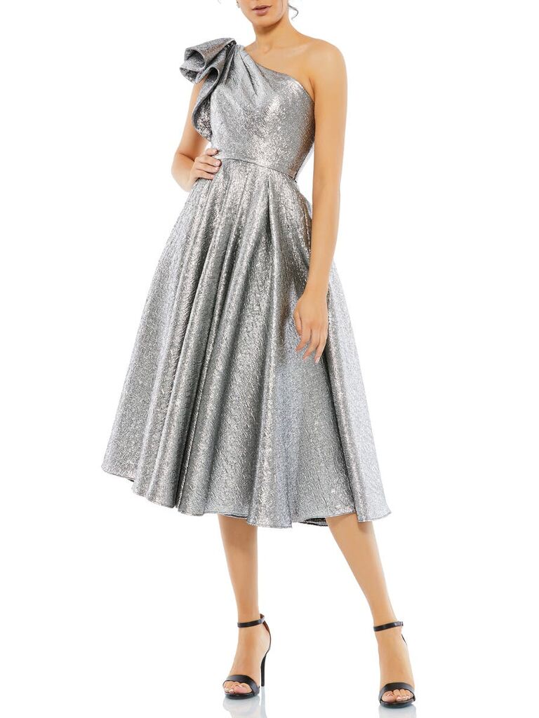 25th Wedding Anniversary Dresses for Your Silver Celebration