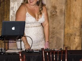 Rossi Entertainment LLC - DJ - York, PA - Hero Gallery 2