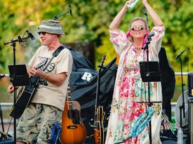 Jukebox Winos - Cover Band - Branson, MO - Hero Gallery 3