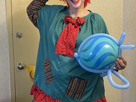 Auntie Swizzle and Dipsy Doodles the Clowns - Balloon Twister - Scotia, NY - Hero Gallery 4