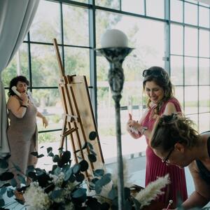 Gallery Photo 14