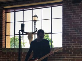 Garrett McAllen - Acoustic Guitarist - Alpharetta, GA - Hero Gallery 3