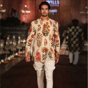 Gallery Photo 10