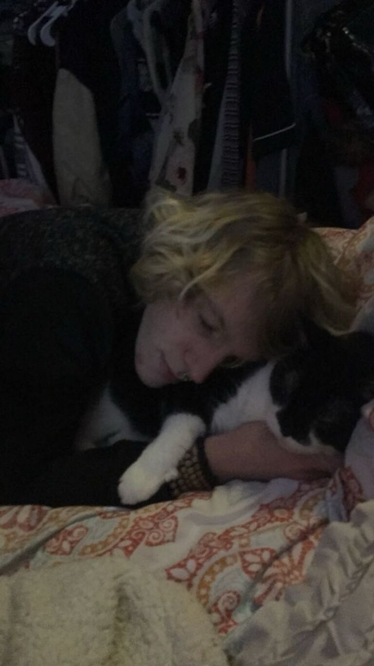 Hailey & her cat Gary move to Illinois with Nate & Nate’s friend, Eric