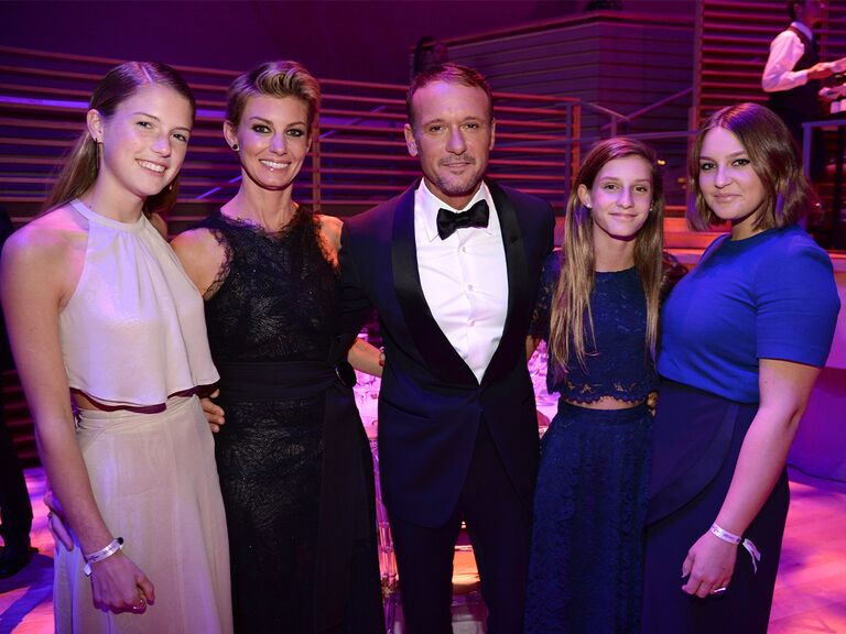 Faith Hill and Tim McGraw with their daughters