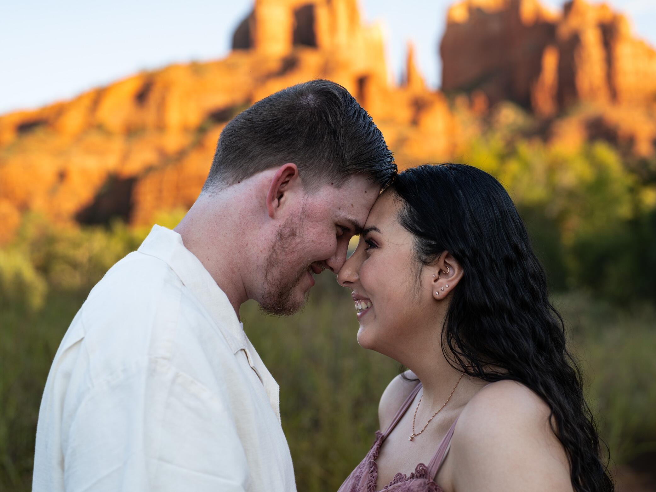 KD Grabber and Adam Frackiewicz's Wedding Website - The Knot