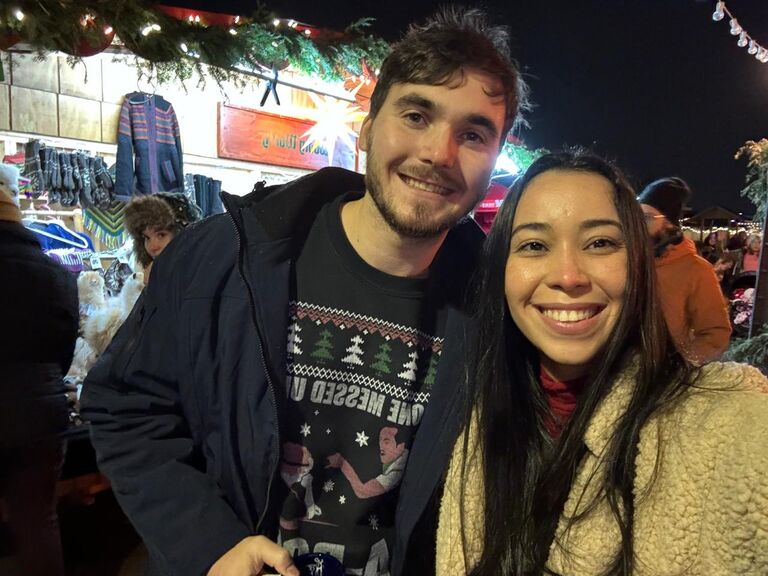 As time went by, we became closer and closer. Ruana would always drag Aaron to cute events like the European Christmas Market, or as Aaron called them, couple activities.