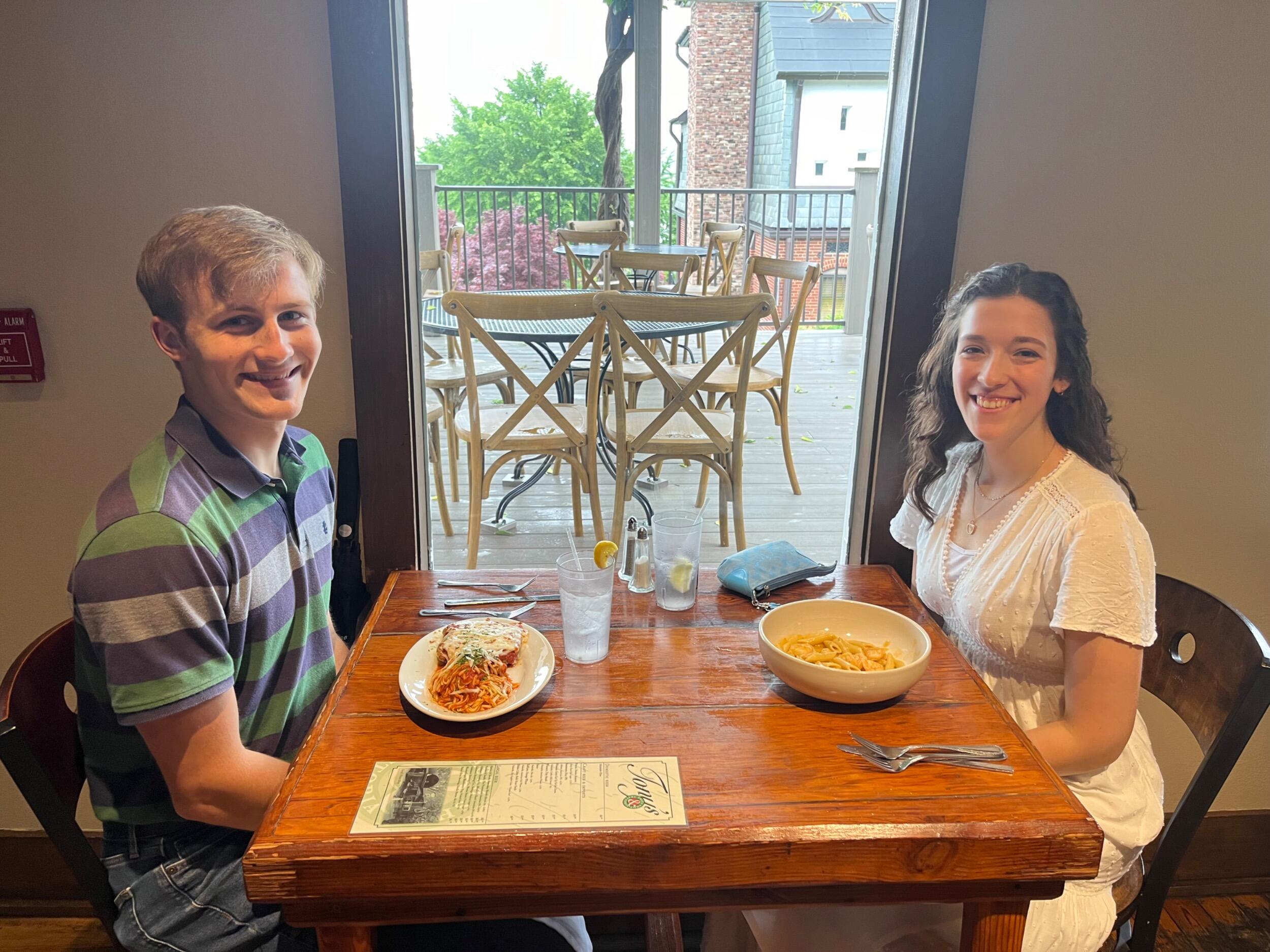 Before attending an Arcadian Wild concert, John and Eliana grabbed a bite to eat at Tony's in Chattanooga, a favorite spot for Eliana's parents when they dated in high school. 