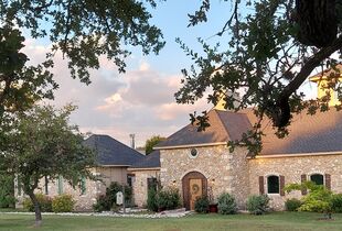 Texas Monthly Recommends: A Rustic Retreat in Wimberley – Texas Monthly