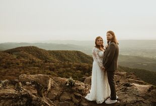 What To Wear For Your Engagement Session / My Top 9 tips - Annie Hosfeld  Photography