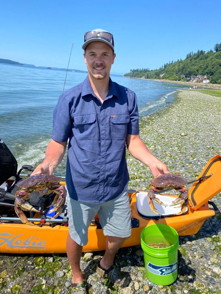 Alex visits Mukilteo for the first time and caught crabs