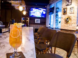 South Pointe Tavern - Bar - Miami Beach, FL - Hero Gallery 2