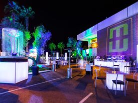 MOMENTOUS Events - Event Planner - Palm Springs, CA - Hero Gallery 1