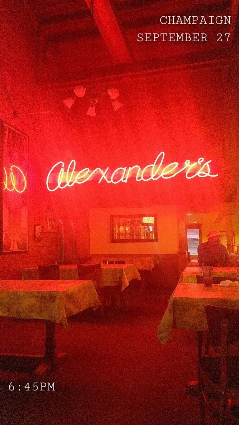 Dinner date at Alexander's Steakhouse in Illinois