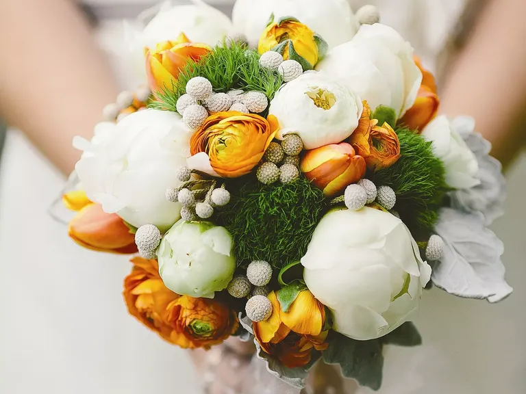 Bewitching, Bold Tulip Bouquet