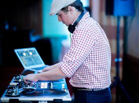 Tommy Nutter presents Diamond Entertainment - DJ - Columbus, OH - Hero Gallery 4