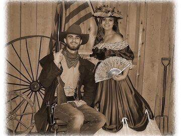 Frankenmuth Old Time Photo - Photo Booth - Frankenmuth, MI - Hero Main