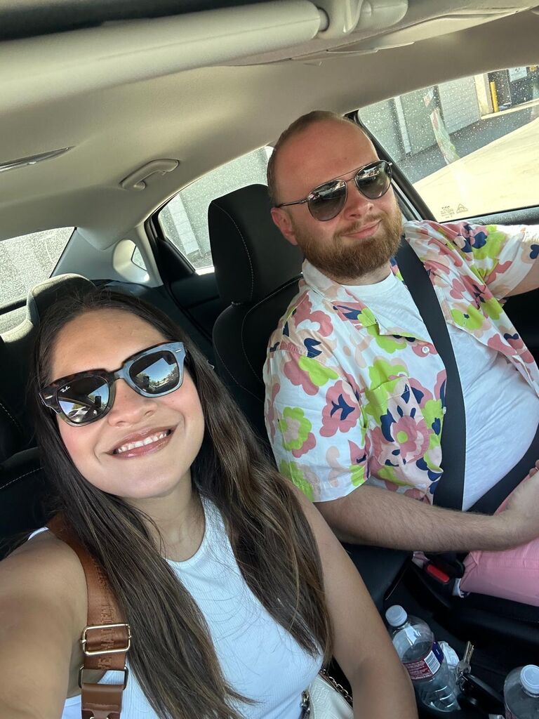 Out for a summer drive. / Un paseo en verano!