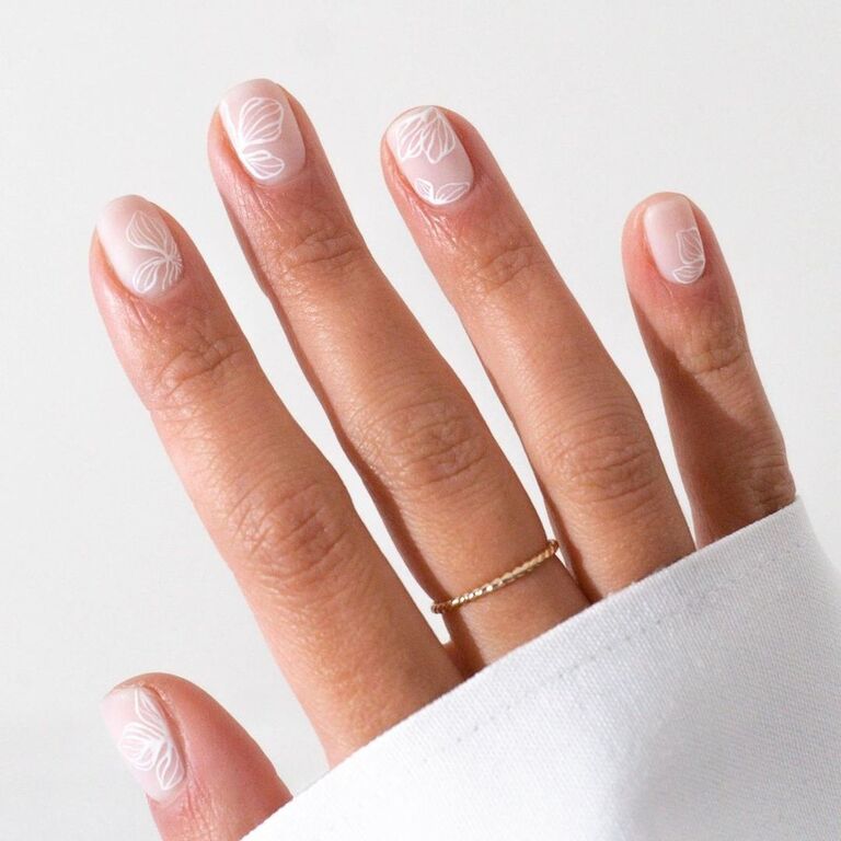 9 Wedding Nail Trends for 2024 Brides, Guests & More