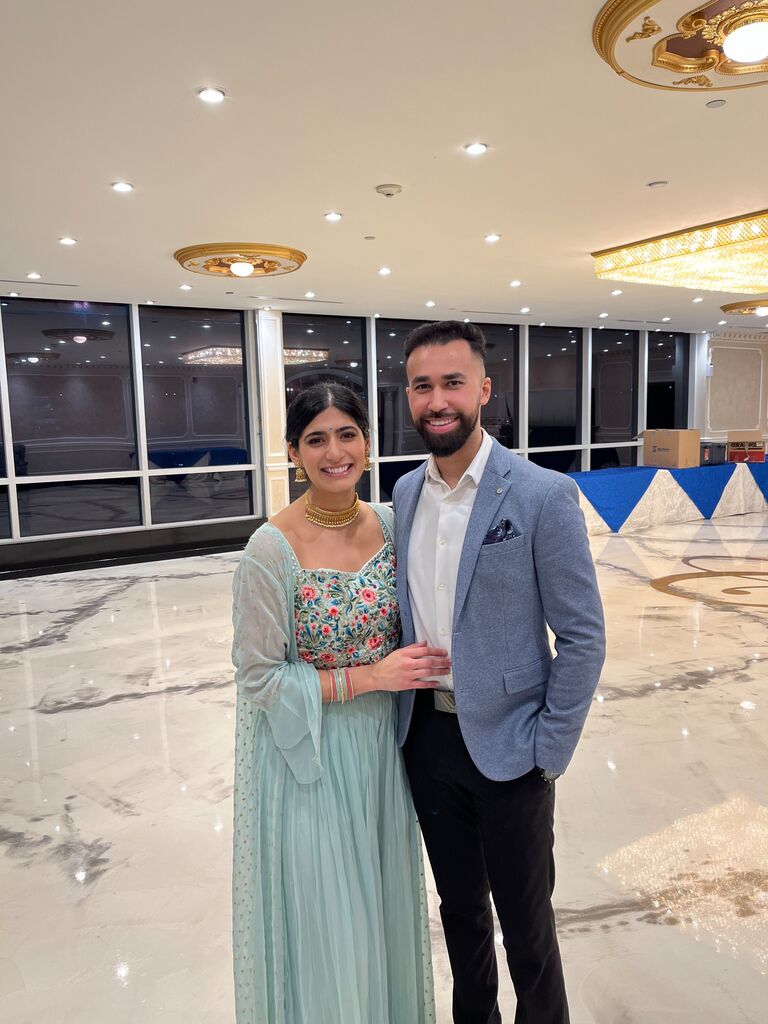 Eventually things got serious and Alka decided it was time that Sundeep meet the extended family. If you ask Sundeep, he may or may not admit that he was quite intimidated