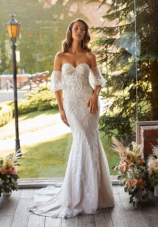 simply white wedding dress