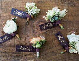 boutonnieres for groomsmen