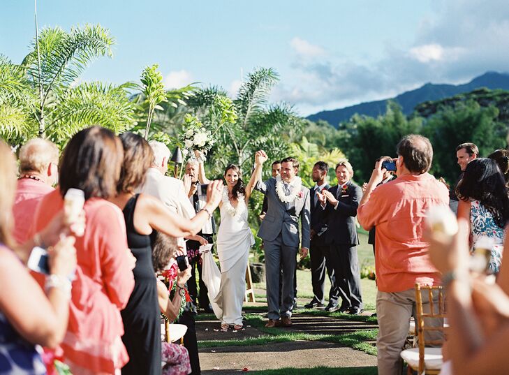 Hawaiian Destination Wedding At Makanalani In Kauai