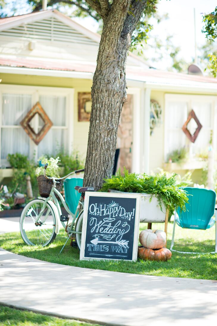 Diy Chalkboard Wedding Sign In Austin Texas