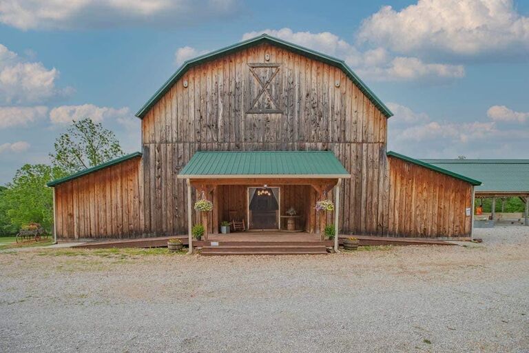 we start our forever at a gorgeous wedding venue!