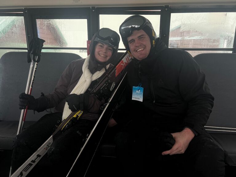 Nicole and Austin go on their first ski trip together which is also Austin's first time ever skiing. ⛷