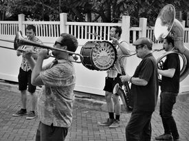 Ocean Avenue Stompers - Brass Band - Asbury Park, NJ - Hero Gallery 4