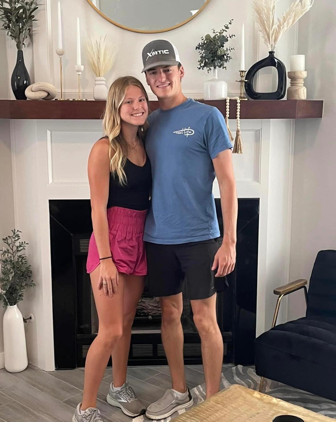 Jake & Aliyah move to Oklahoma together to both begin their master's degree at the University of Oklahoma. This is officially the end of long distance (for now!!).