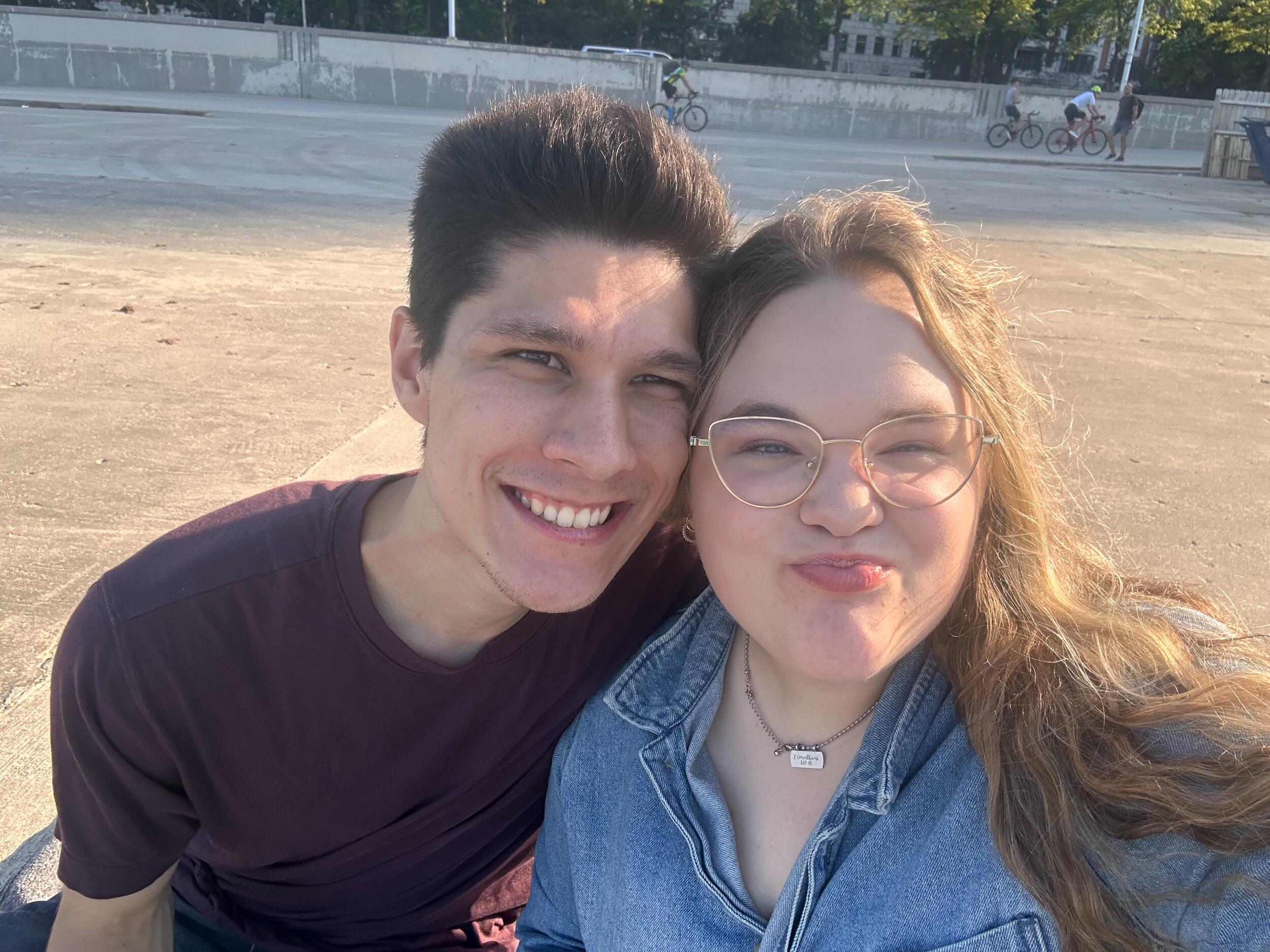Jaydon and Elyse both have Residencies at The Moody Church this school year as well as jobs and campus leadership roles! They are busy trying to maintain life at Moody and plan their future together!