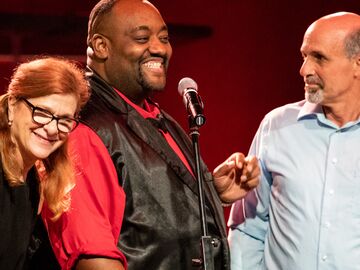 America's Funniest Comedy Magician Dewayne Hill - Clean Comedian - Tampa, FL - Hero Main