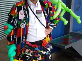 Handy Andy Magic Man - Balloon Twister - Shelton, WA - Hero Gallery 1
