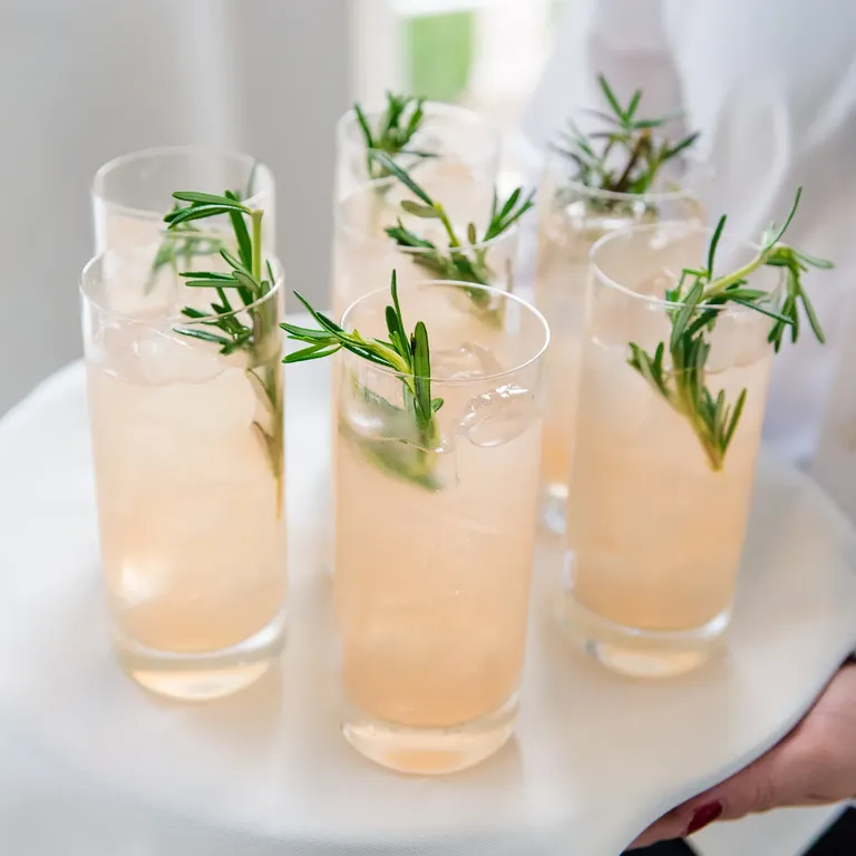 23 Bridal Shower Drinks to Toast to Love: Ideas & Recipes
