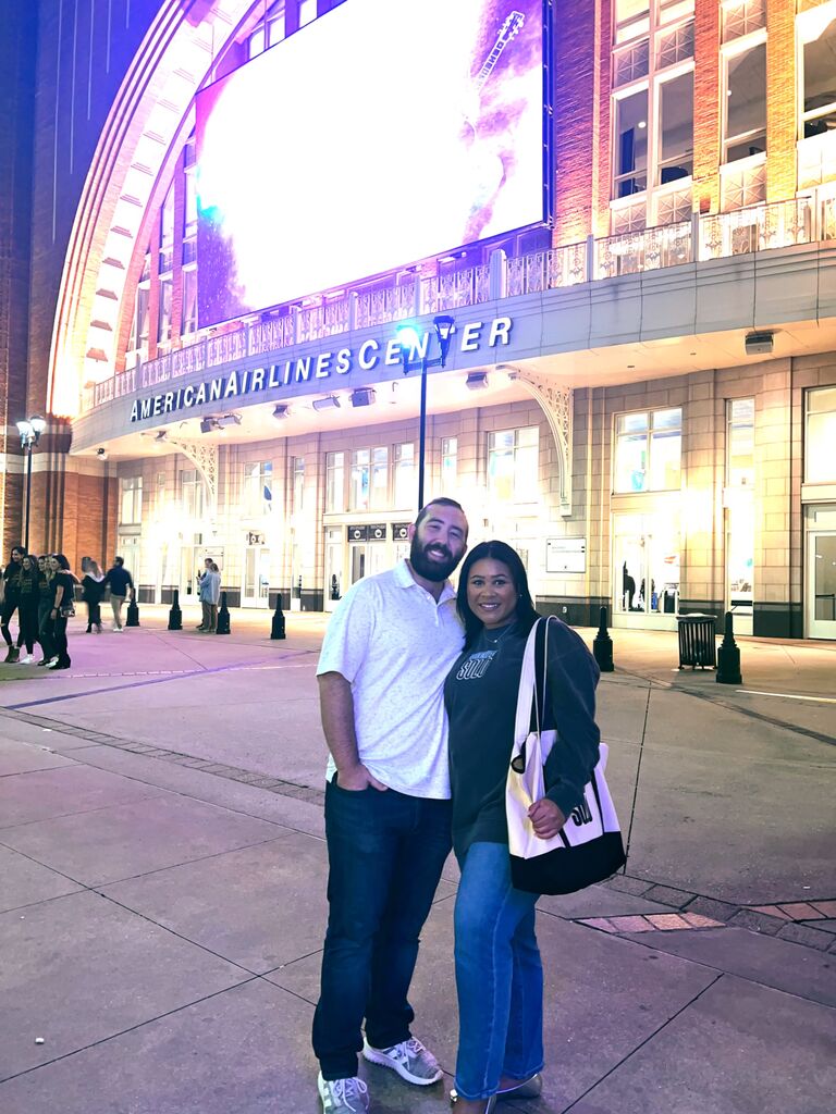 A quick trip to Dallas to see one of Bethany's favorite artist, John Mayer.  It was a good one.