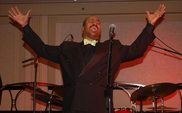 Gordon Michaels-Nat King Cole, Blues, Soul & More - Variety Singer - Boston, MA - Hero Main