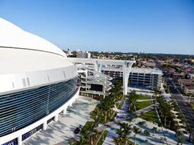 LoanDepot Park - Skyline Terrace  - Rooftop Bar - Miami, FL - Hero Gallery 2